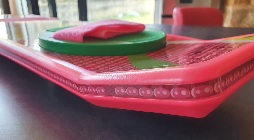 Hover Board signé par Marty, Doc, Biff et Lorraine !