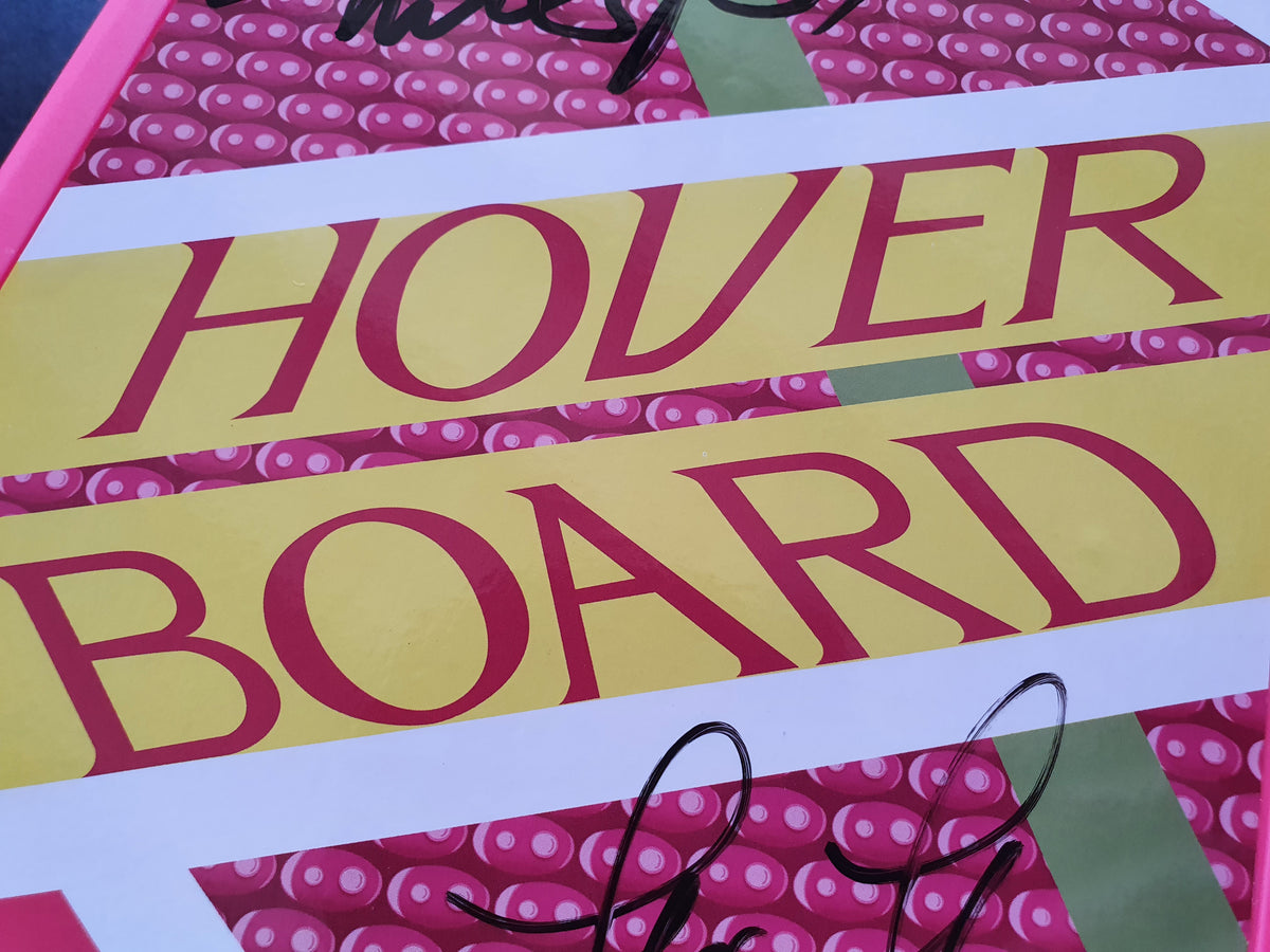 Hover Board signé par Marty, Doc, Biff et Lorraine !