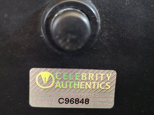 Buste Terminator T-800 signé par Arnold Schwarzenegger 63/200