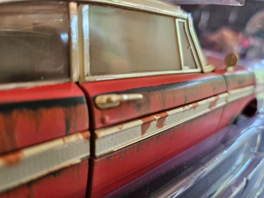 Plymouth Christine signée par John Carpenter