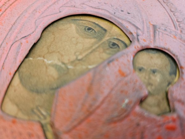 Tableau Banksy sur La vierge de Kazan - The Walled Off Hotel