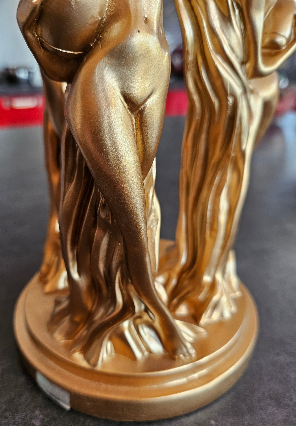 The world is yours, sculpture signée par Al Pacino