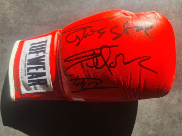 Gant de Rocky Balboa signé par Sylvester Stallone Dolf Lundgren Photo et COA