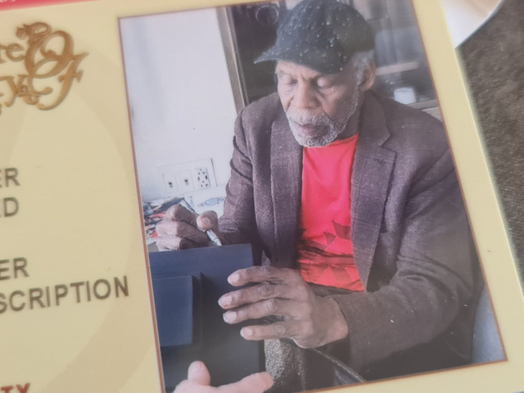 Predator Plasmacaster 42/150 signé par Danny Glover. Certificat d'authenticité