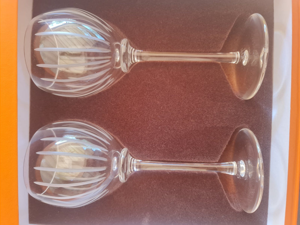 Deux verres à vin en cristal Hermès modèle Fanfare