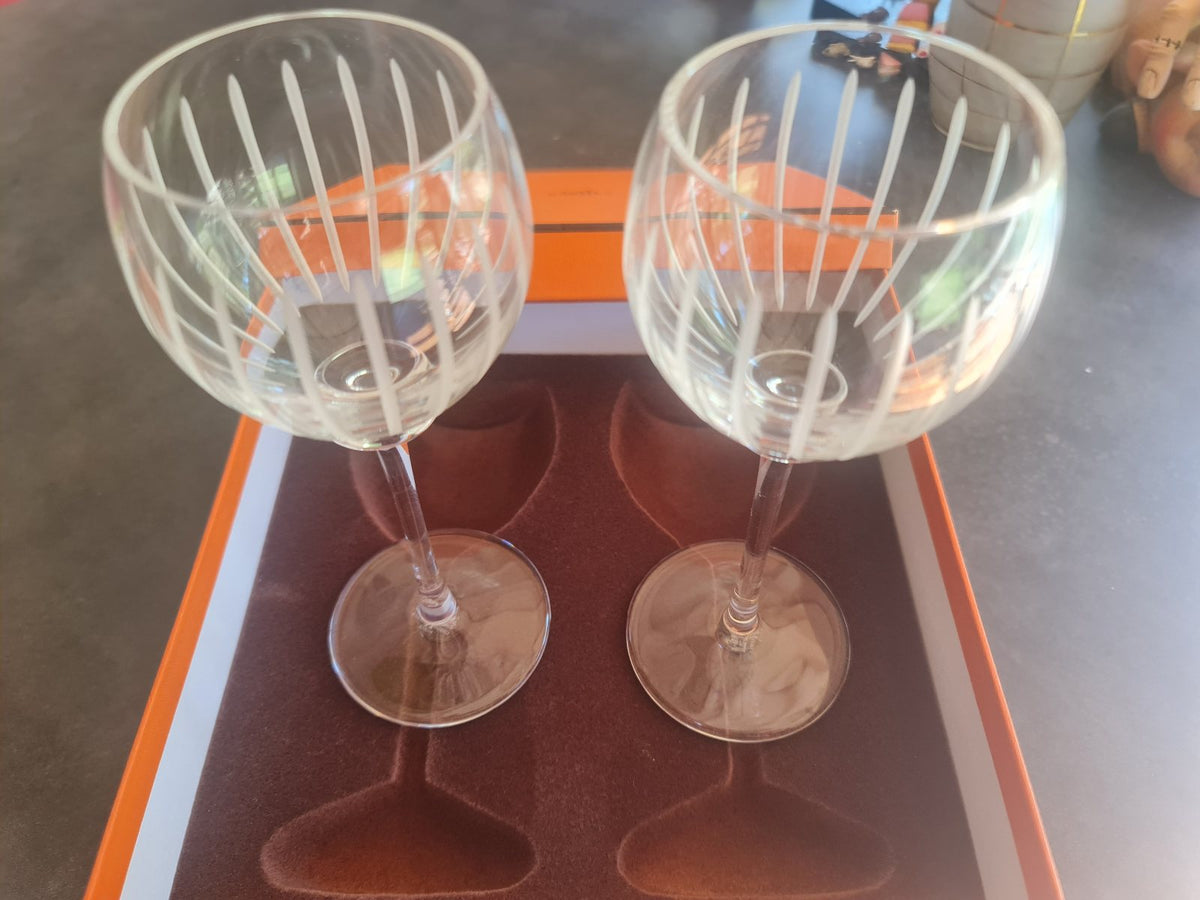 Deux verres à vin en cristal Hermès modèle Fanfare