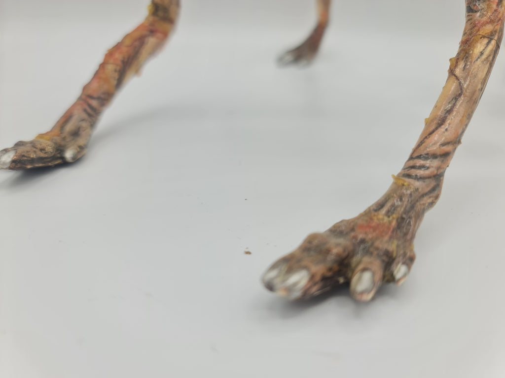 Alien Dog burster statuette
