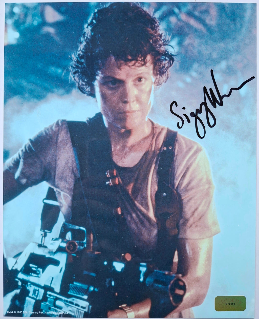 Photo ALIEN signée par Sigourney Weaver, avec COA