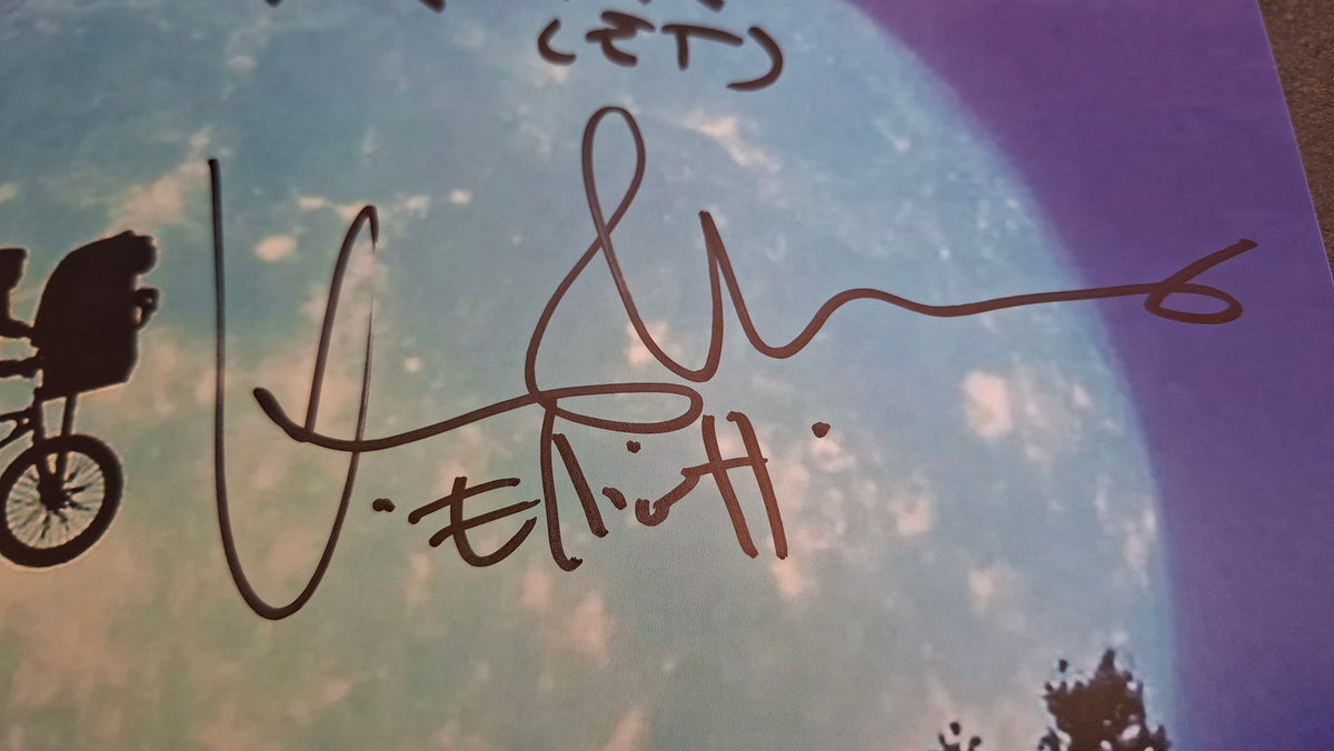 E.T. poster avec 4 autographes ! JSA