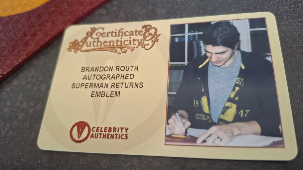 Emblème de Superman avec autographe de Brandon Routh - Celebrity Authentics