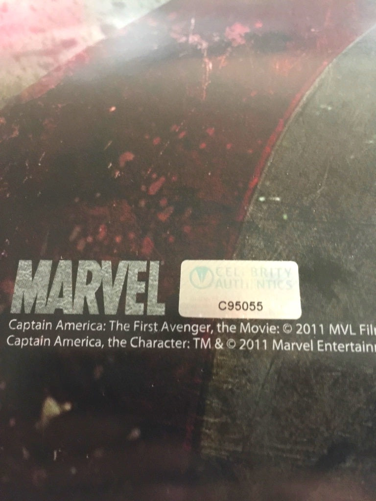 Affiche Captain America signée Chris Evans et Dominic Cooper Marvel Avengers