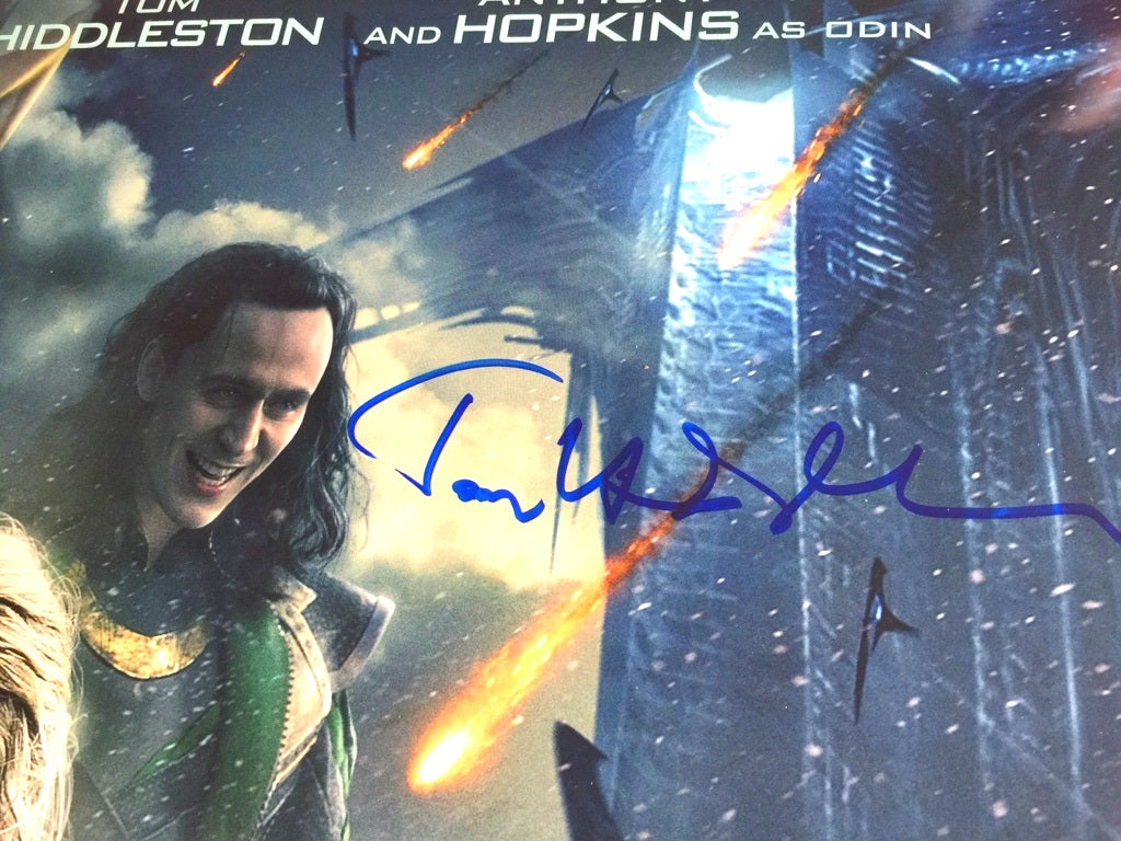Affiche 101x68 THOR signée Hemsworth et Hiddleston Marvel Avengers