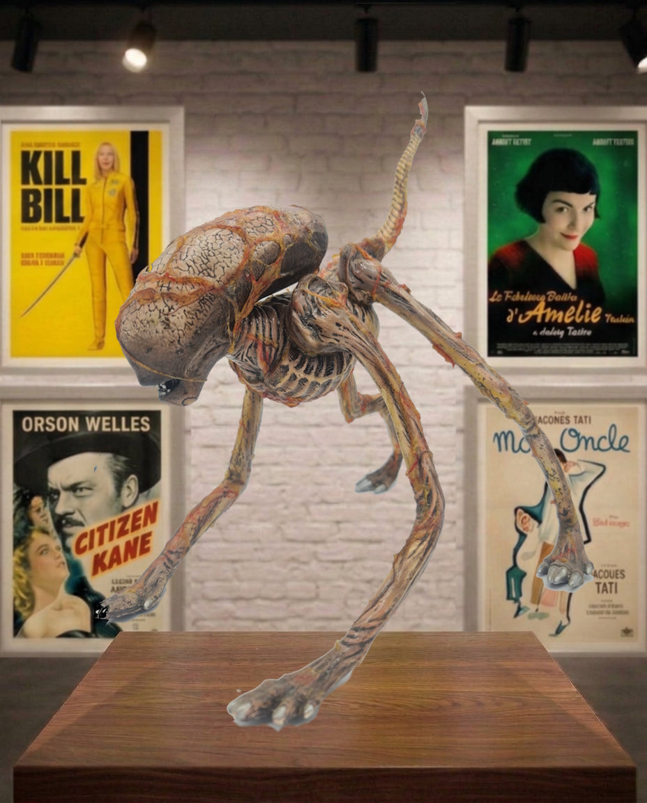Alien Dog burster statuette