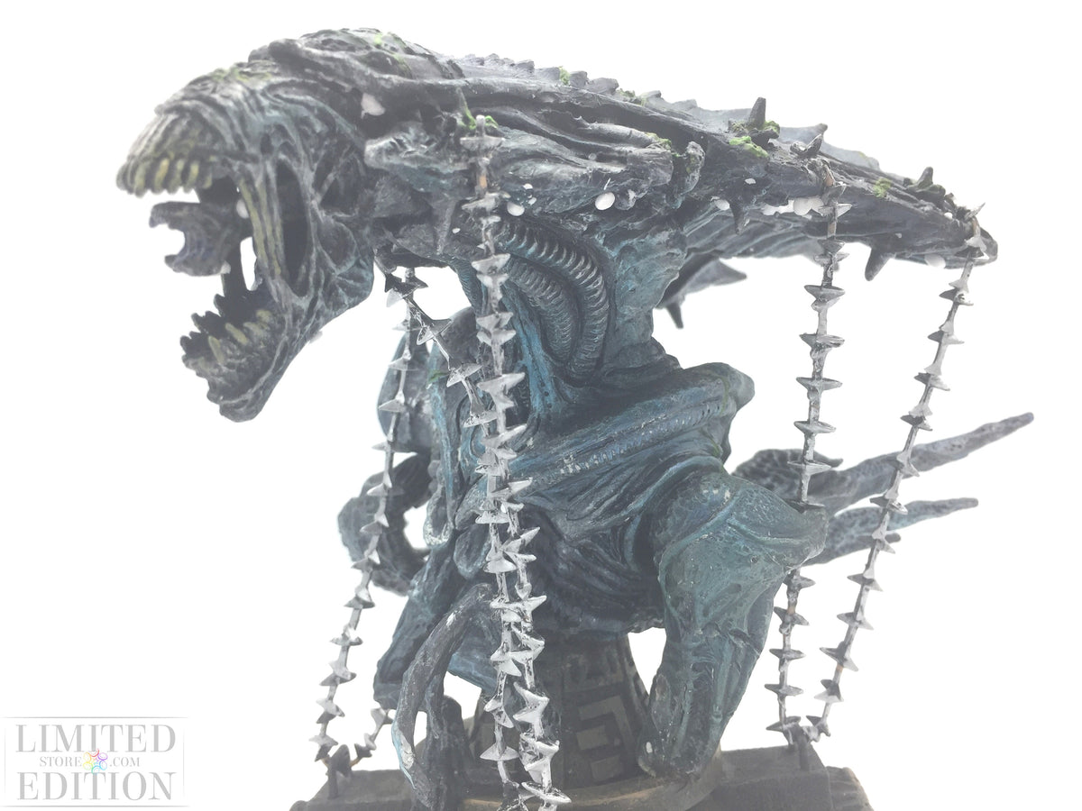 Alien Captive Queen 2 autographes