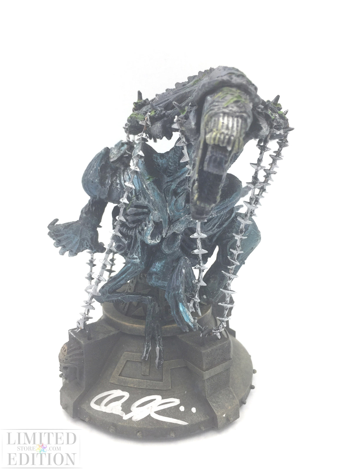 Alien Captive Queen 2 autographes