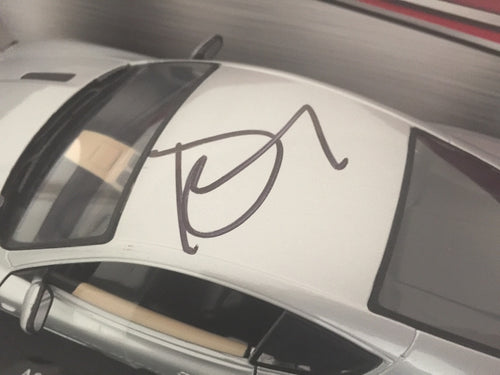 Aston Martin DB9 AUTOGRAPHE Daniel Craig James Bond 007