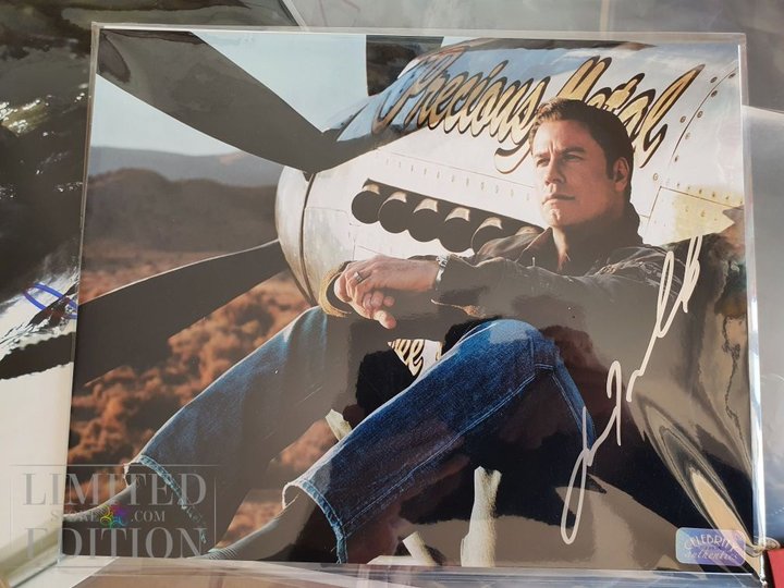 Photo John Travolta avec autographe COA