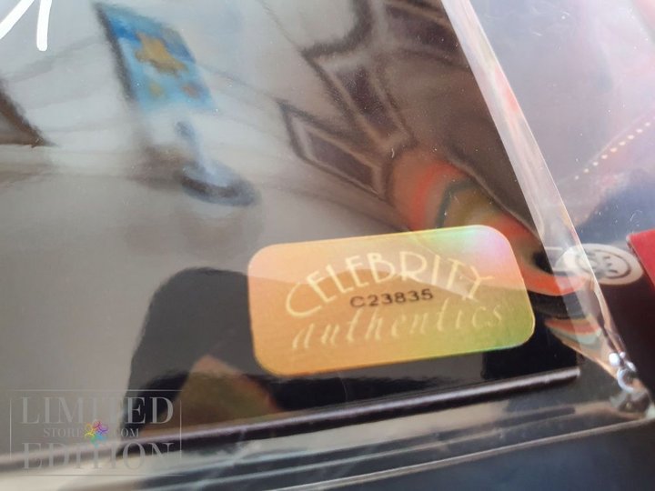 Photo John Travolta avec autographe COA