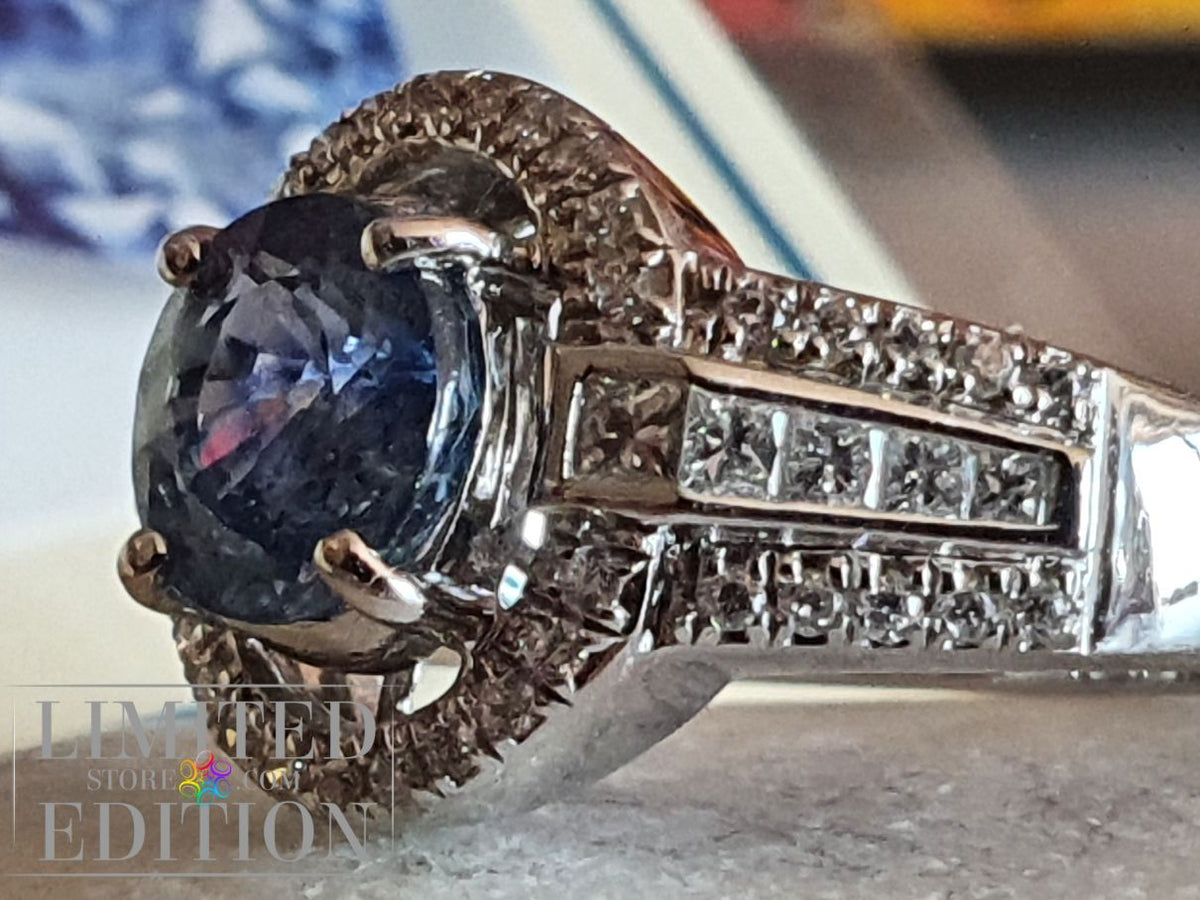 Bague Saphir de Ceylan et diamants