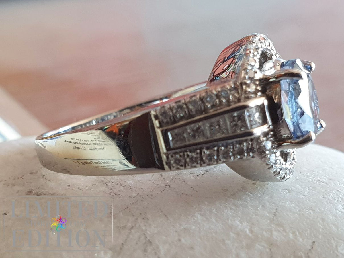 Bague Saphir de Ceylan et diamants