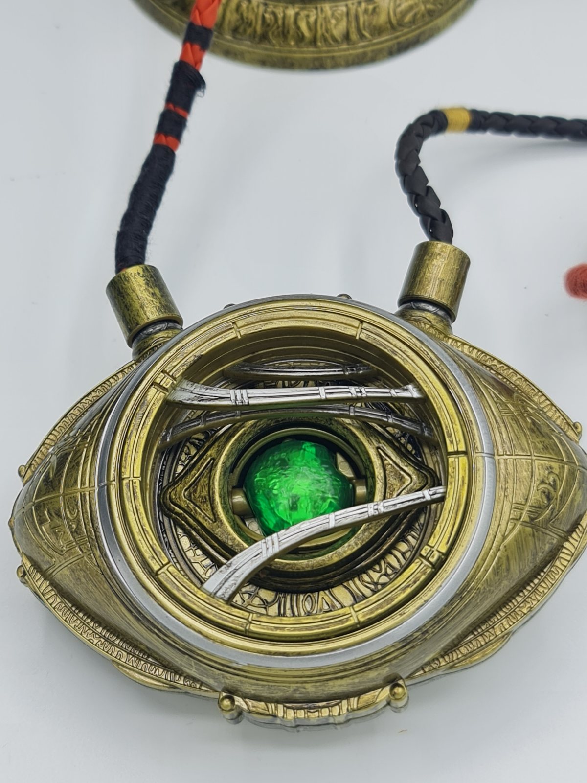 Benedict Cumberbatch Dr Strange autographe sur l'Oeil d'Agamotto MARVEL