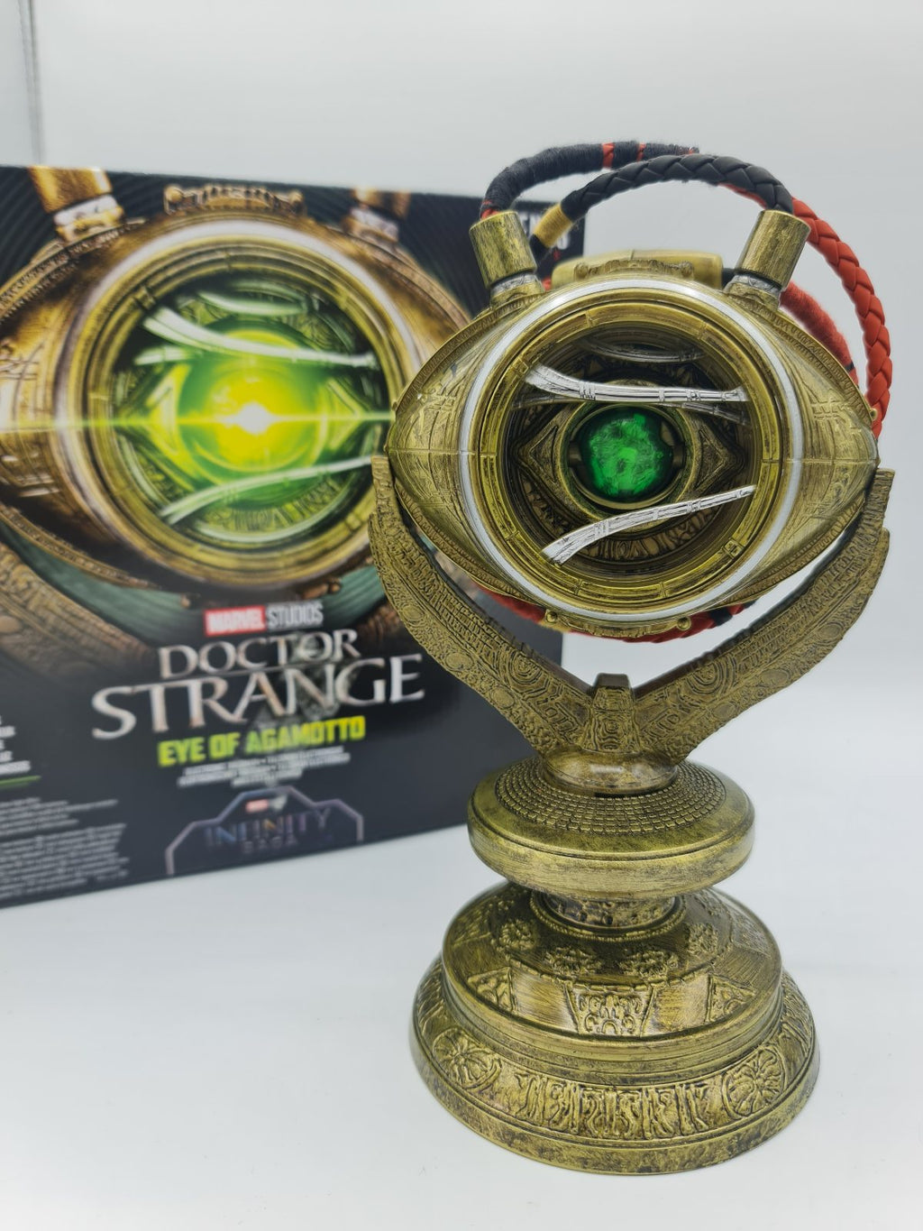 Benedict Cumberbatch Dr Strange autographe sur l'Oeil d'Agamotto MARVEL