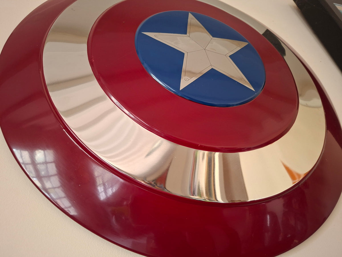 Bouclier Captain America MARVEL signé par Chris Evans SWAU certification