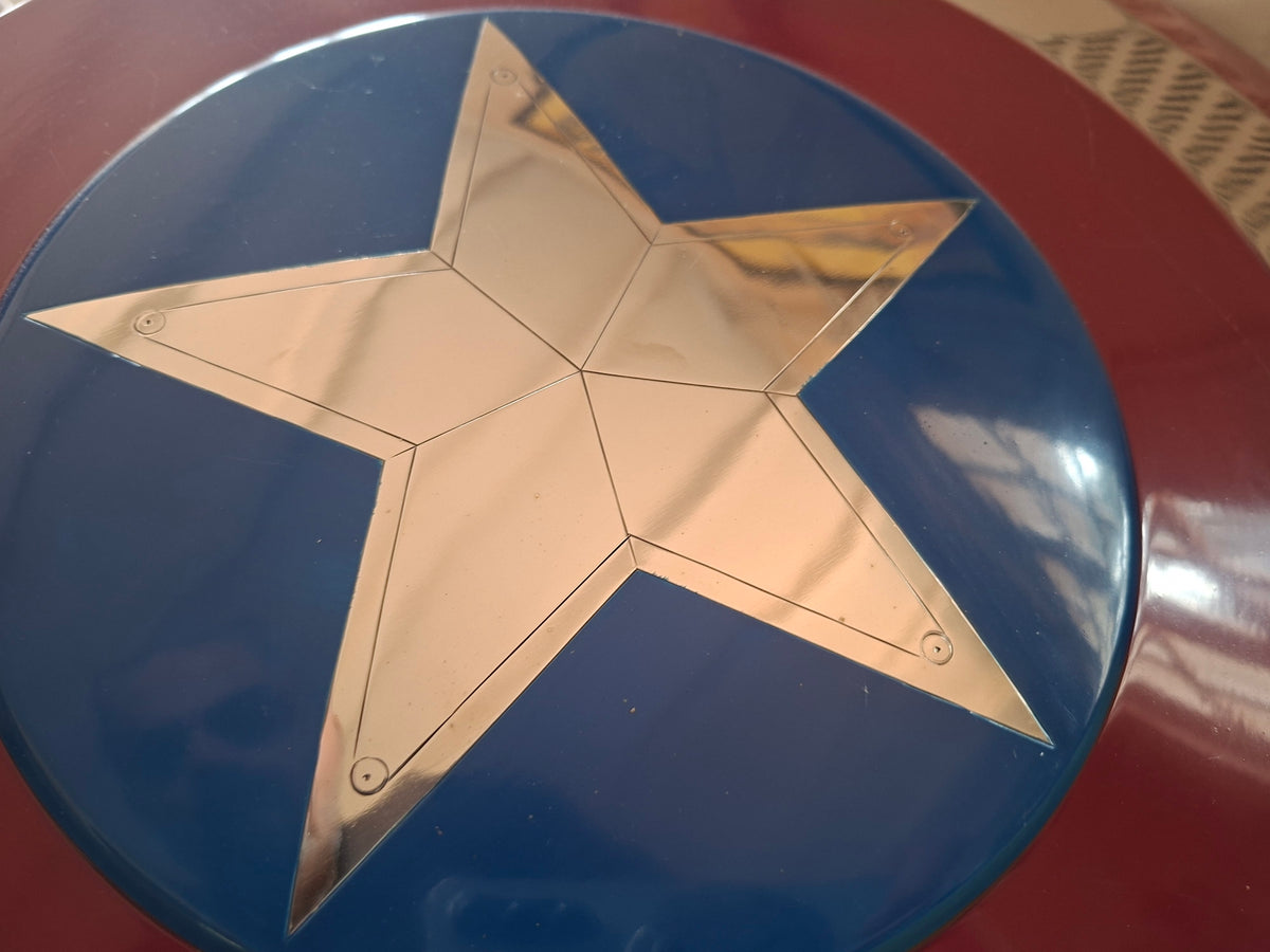 Bouclier Captain America MARVEL signé par Chris Evans SWAU certification