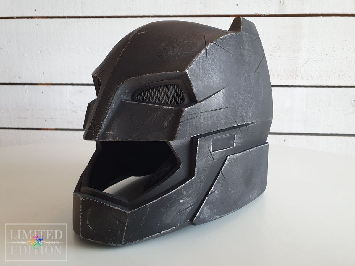 Masque Batman échelle 1:1 signé par Ben Affleck