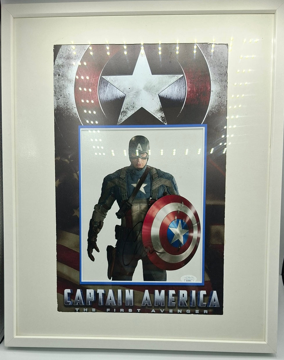 Chris Evans autographe photo Captain America. Encadré. MARVEL Avengers JSA