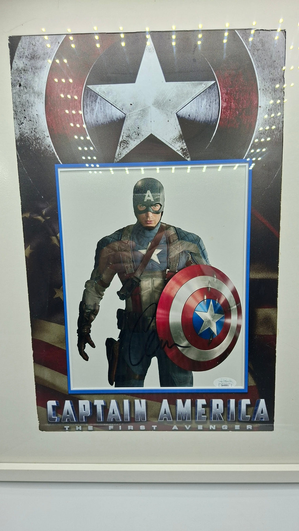 Chris Evans autographe photo Captain America. Encadré. MARVEL Avengers JSA