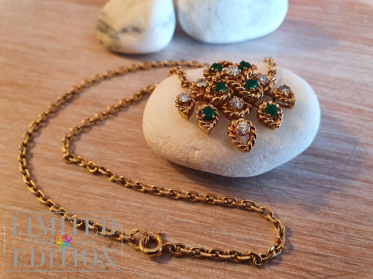 Maison Boucheron Collier Or jaune Emeraudes Diamants