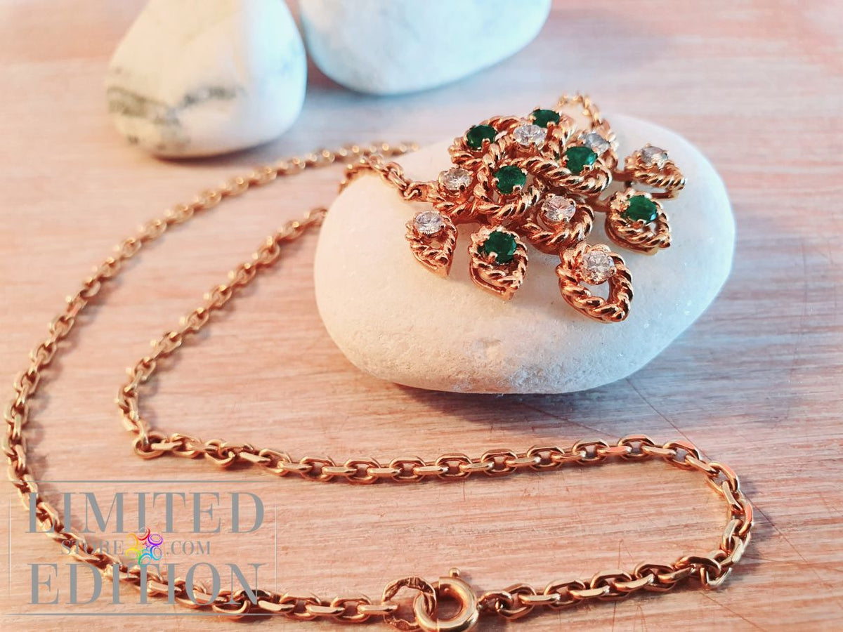 Maison Boucheron Collier Or jaune Emeraudes Diamants