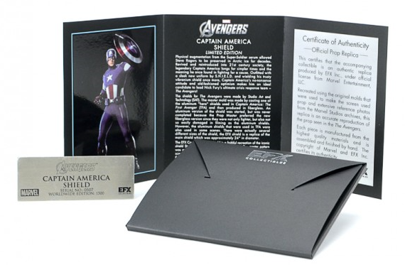 Bouclier Captain America EFX Edition limitée. Signé 4 fois