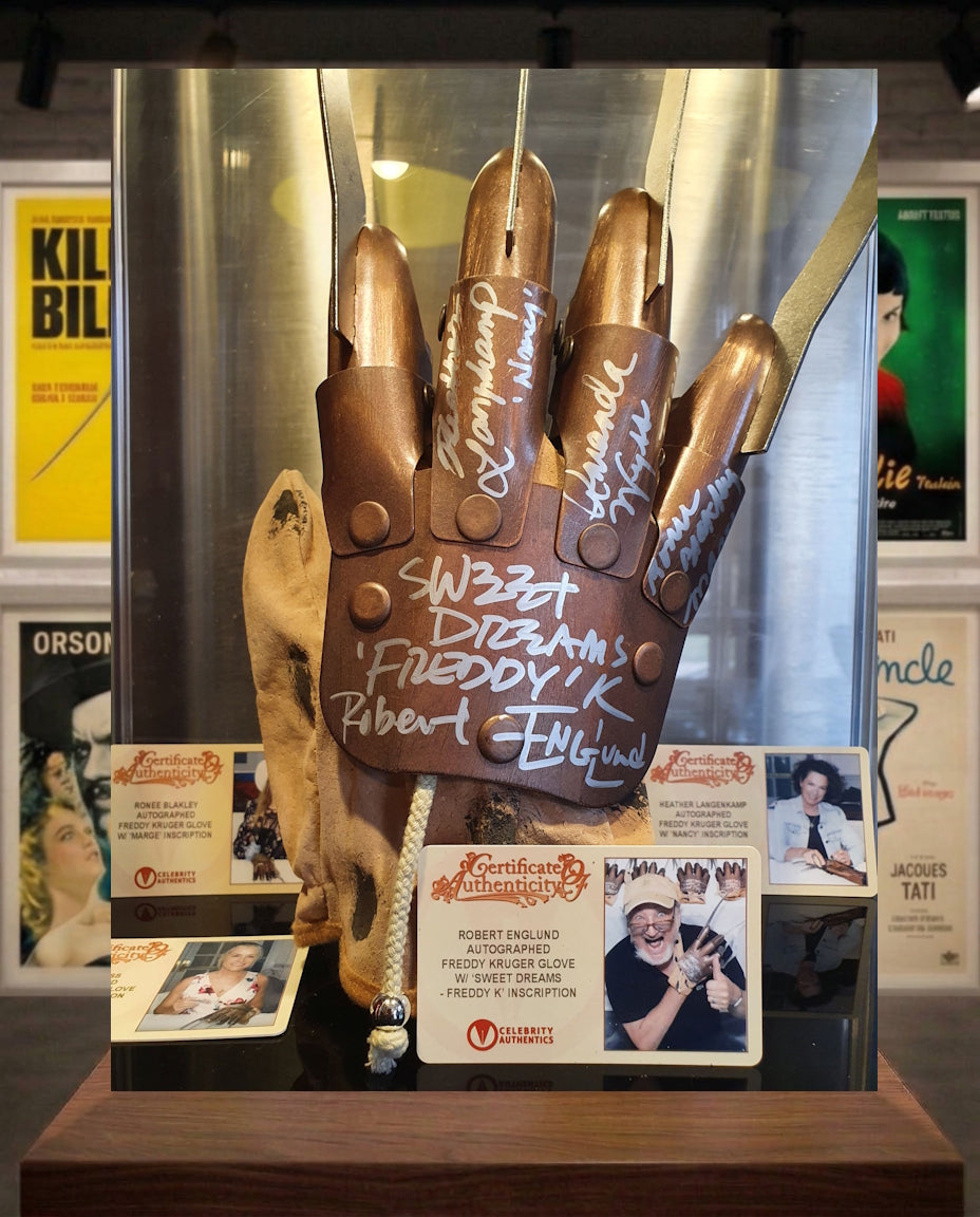 Gant de Freddy Krueger 4 signatures ! Photos des acteurs
