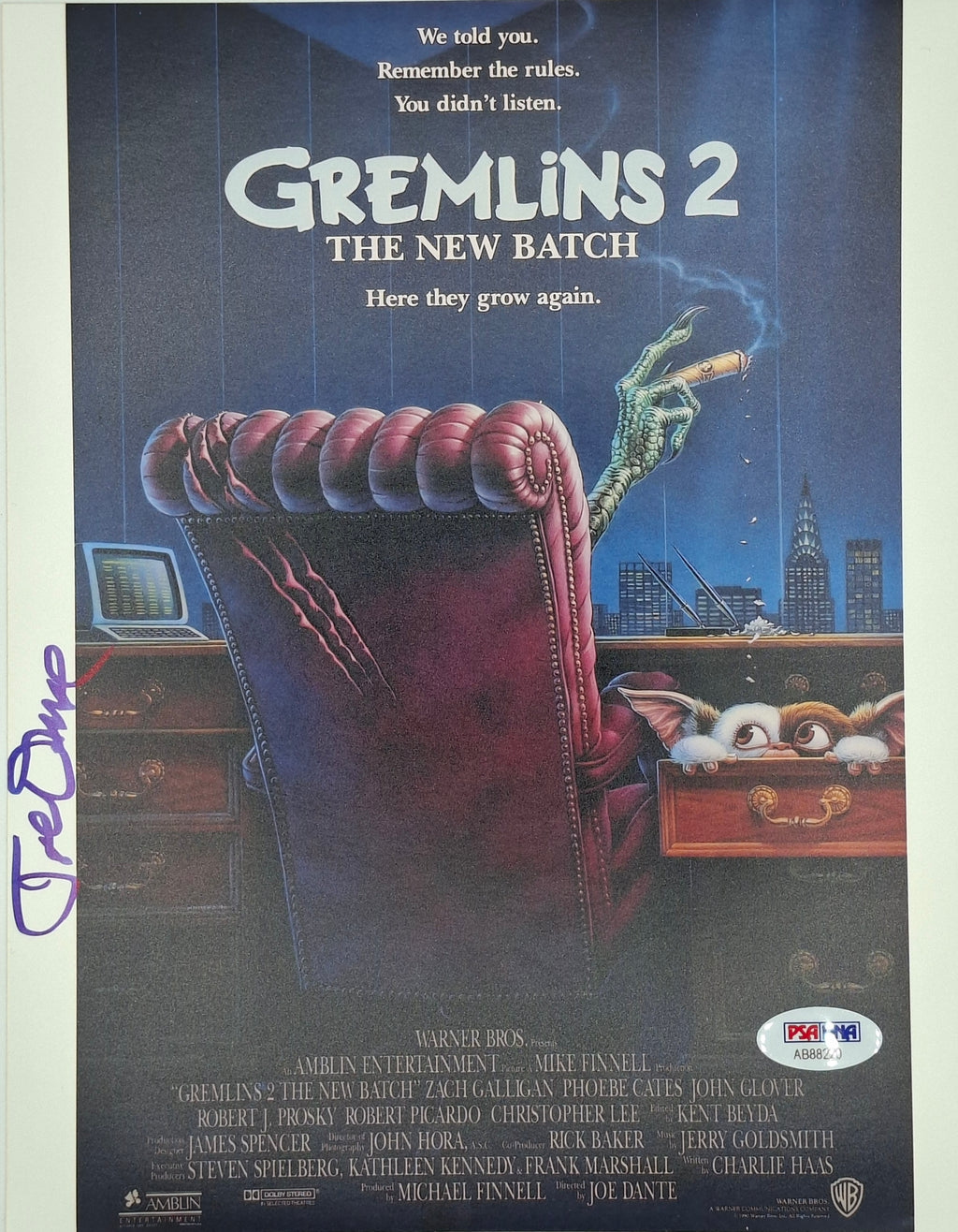 Gremlins 2 signé par le réalisateur Joe Dante 20x25cm PSA