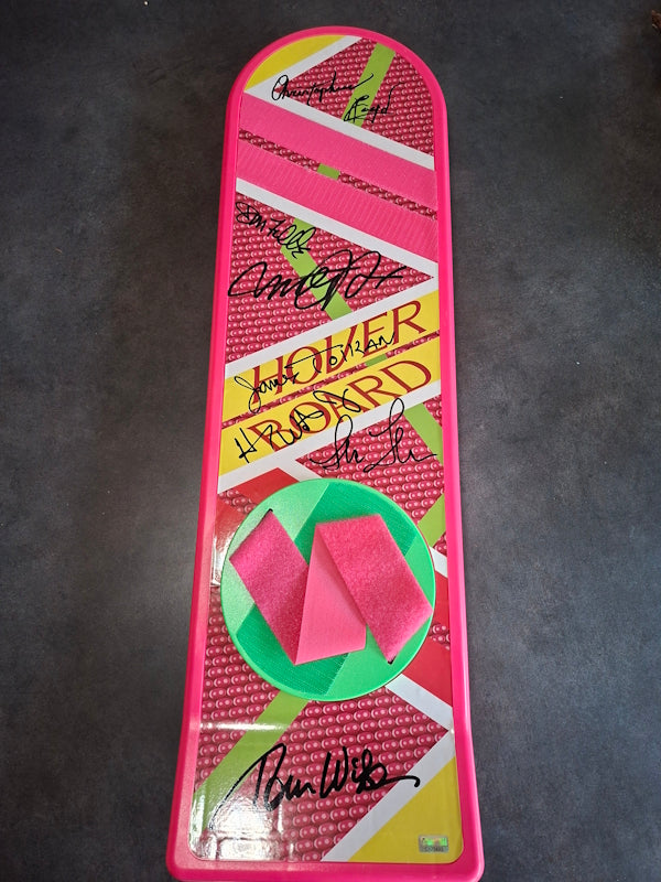 Hoverboard Retour vers le Futur II signé 7 fois + support mural à LED. C175493
