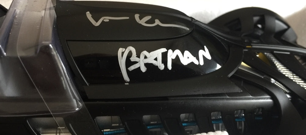 Batmobile signée par Val Kilmer Batman Forever