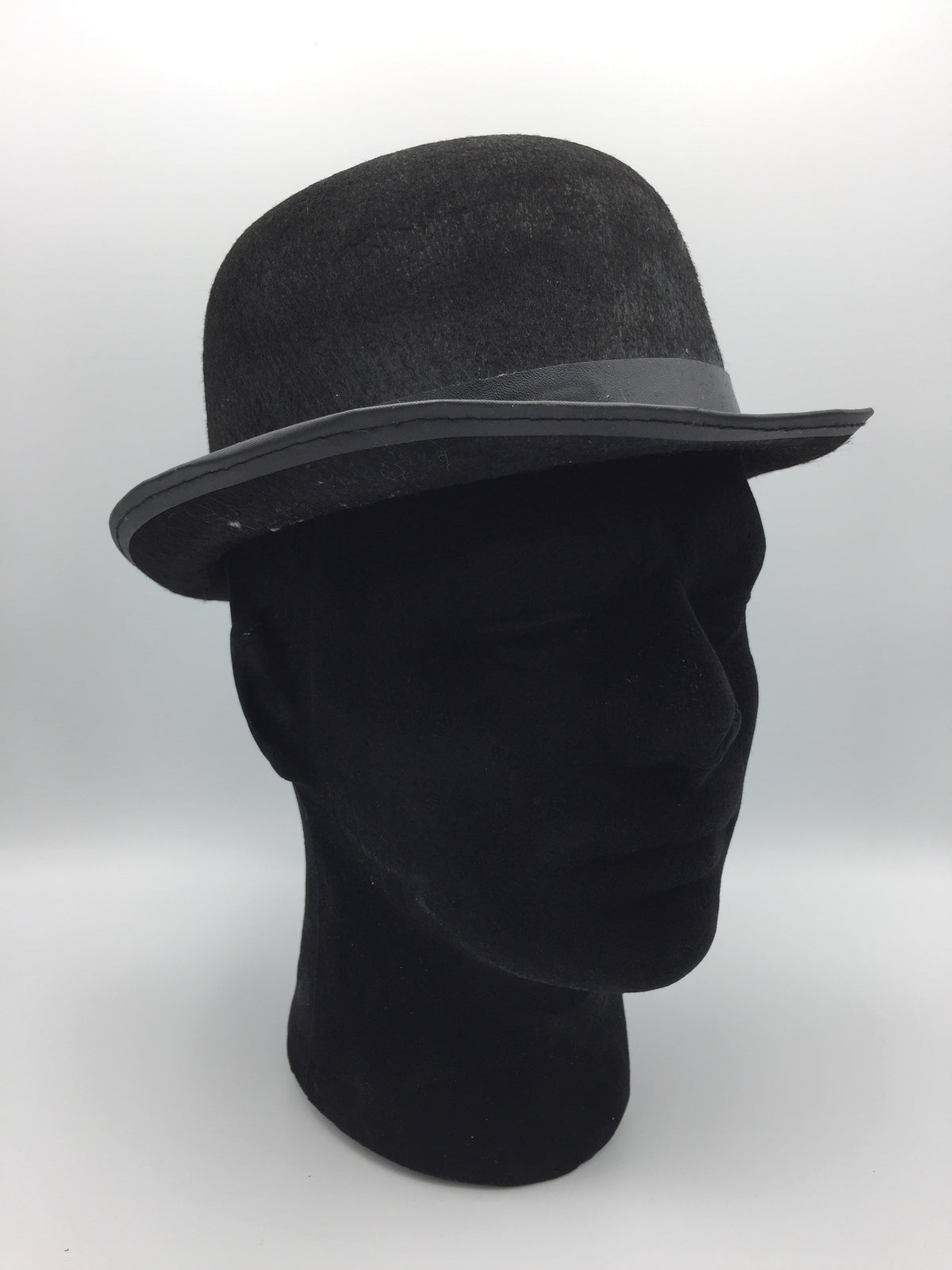 Chapeau ORANGE MECANIQUE signé Malcom McDowell Clockwork Orange