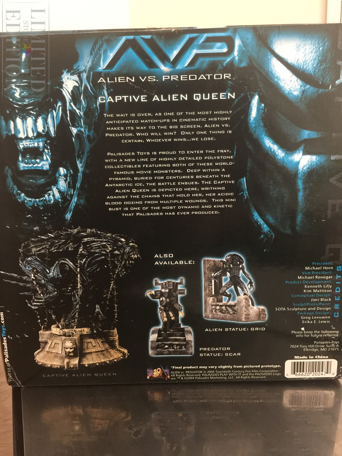 Alien Captive Queen 2 autographes