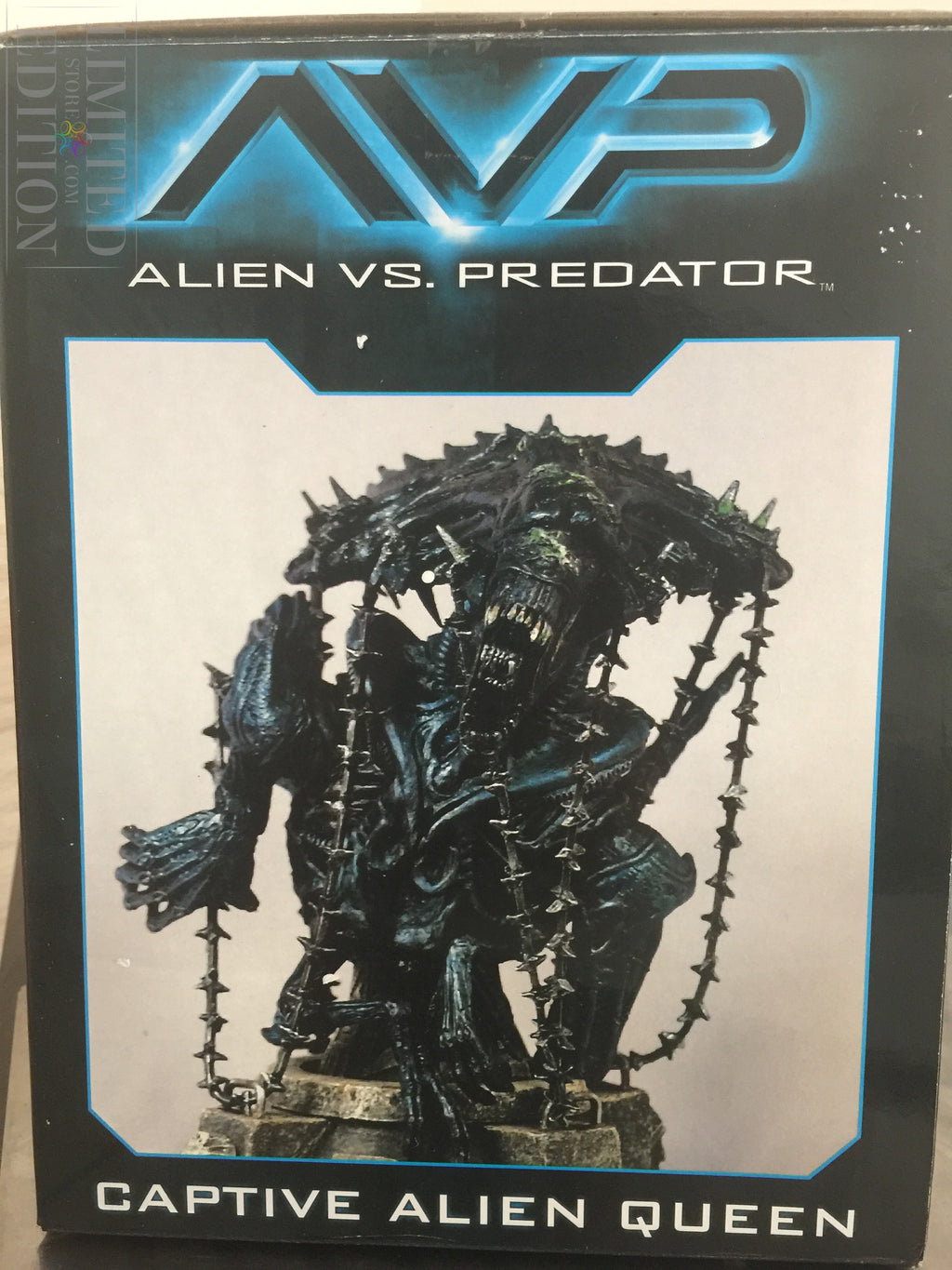 Alien Captive Queen 2 autographes