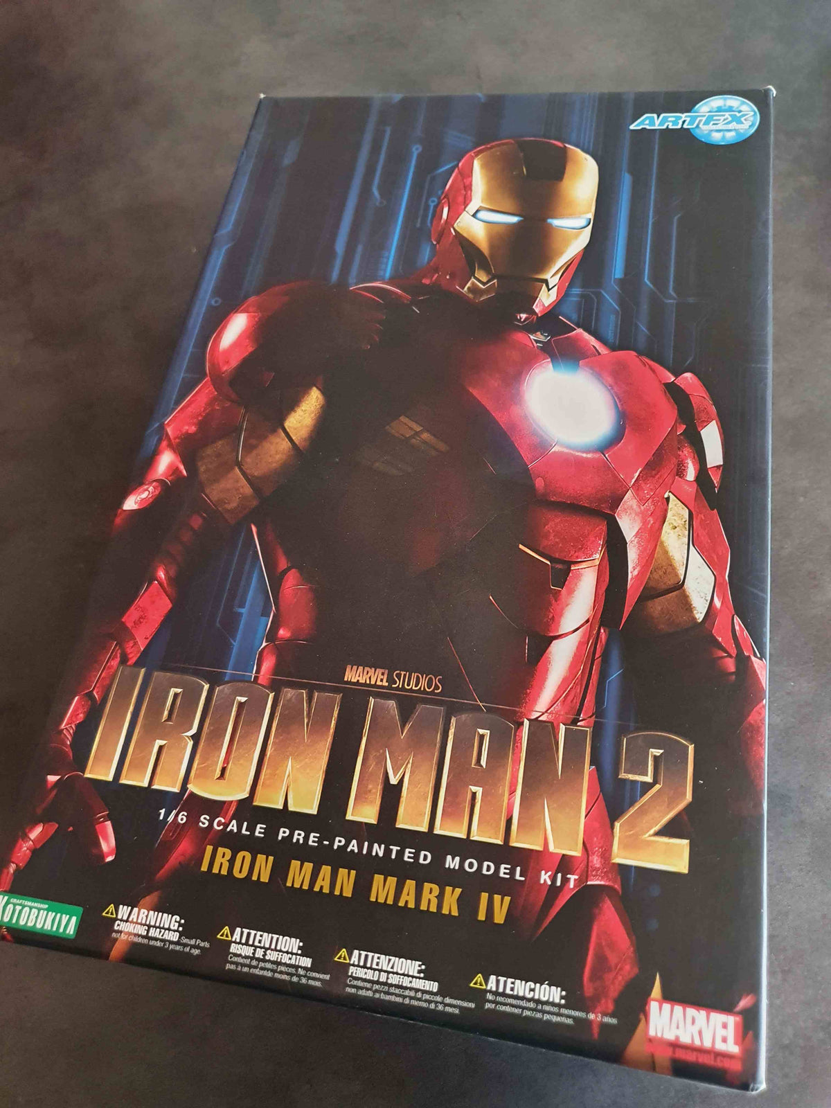 Autographe de Stan Lee sur figurine Iron Man Mark IV Kotobukiya