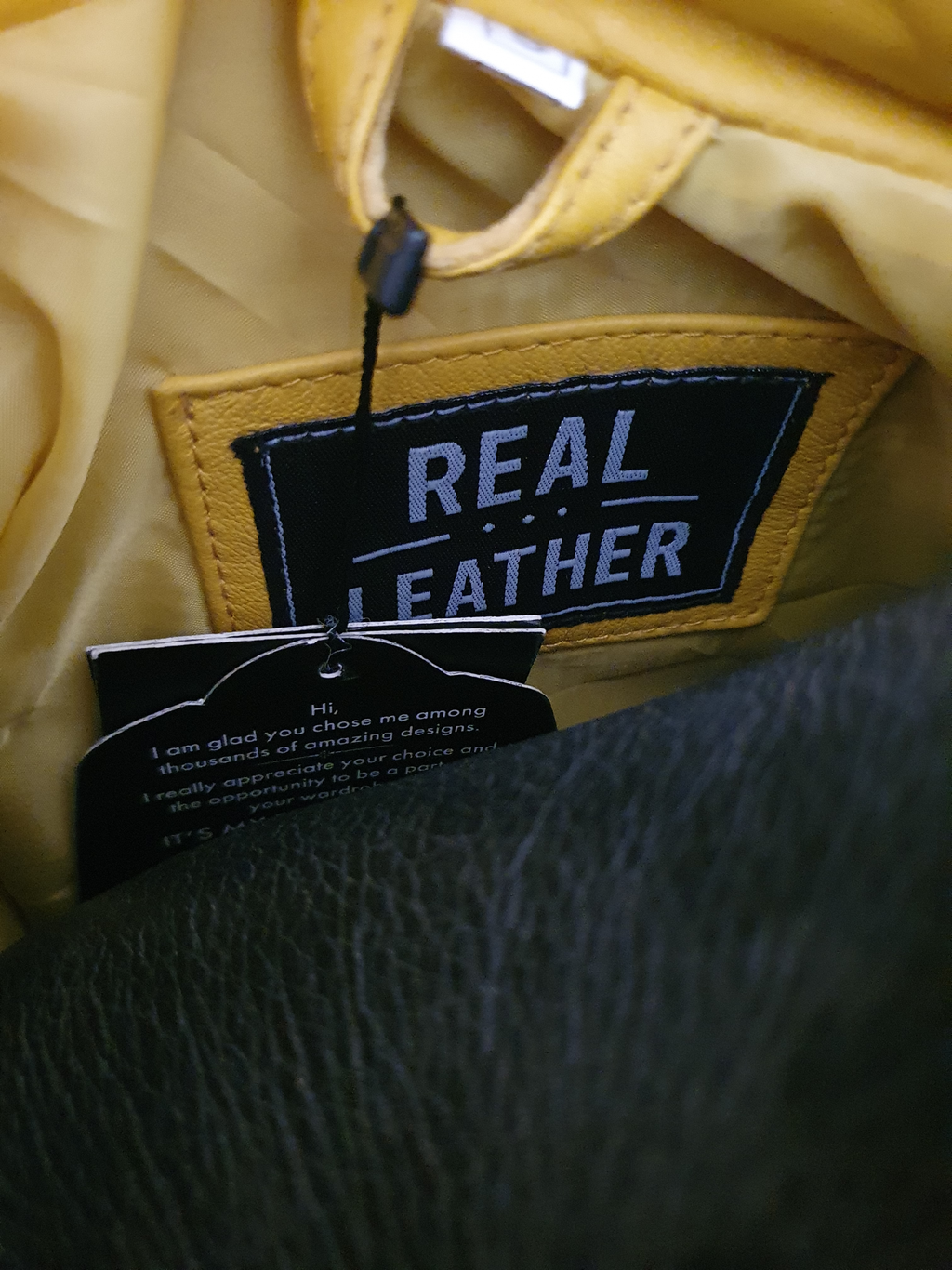 Blouson KILL BILL signé par Uma Thurman - Celebrity Authentics