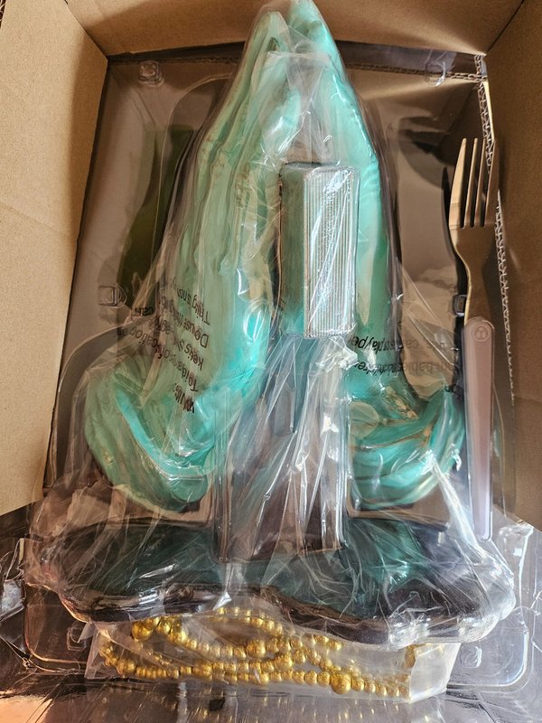 Let us prey by Frank Kozik aka Kidrobot