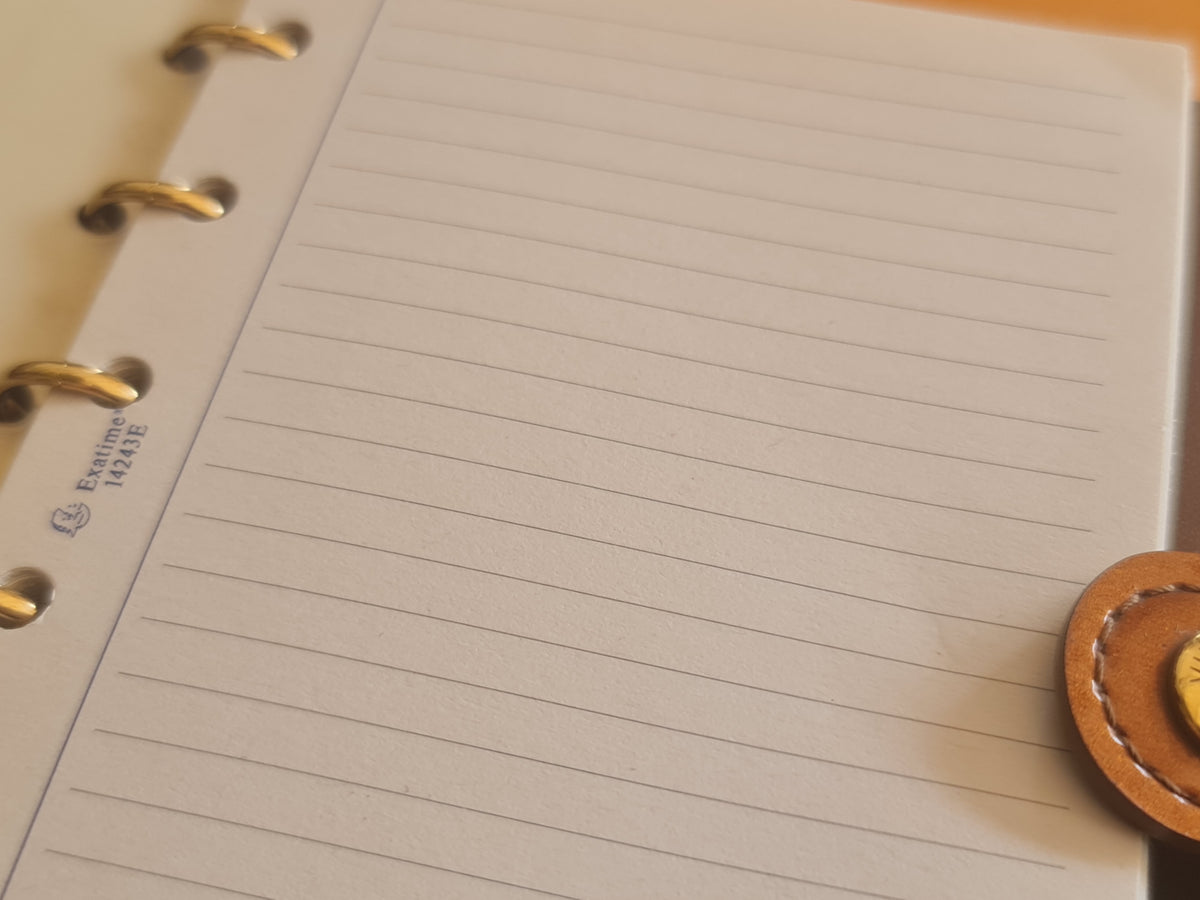 Louis Vuitton Agenda, bloc notes, stylo et règle. Superbe état.