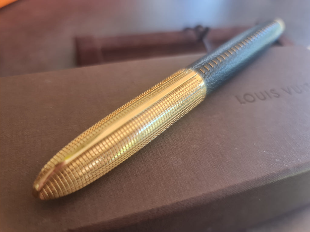 Stylo bille Doc cuir Louis Vuitton - cuir de chèvre, noir.