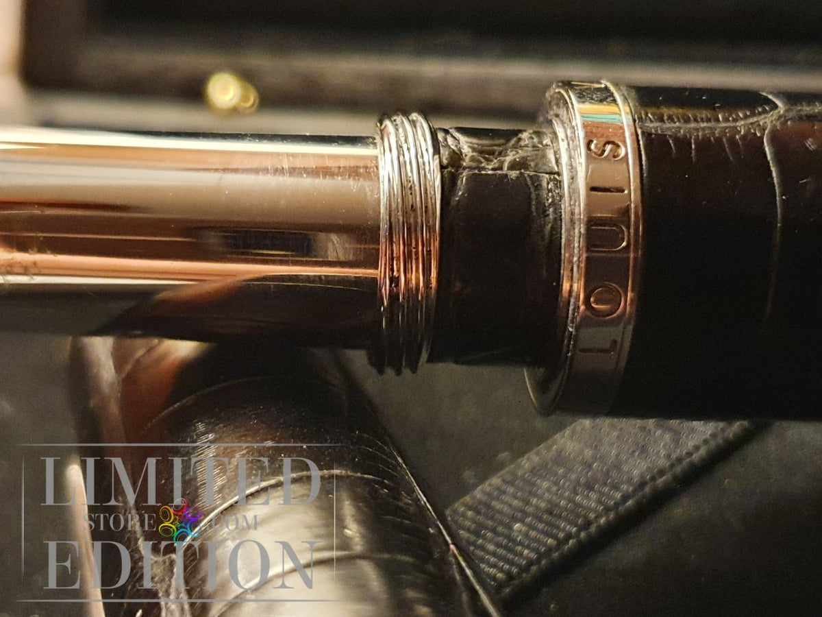 Stylo plume Cargo Luxe noir- Louis Vuitton