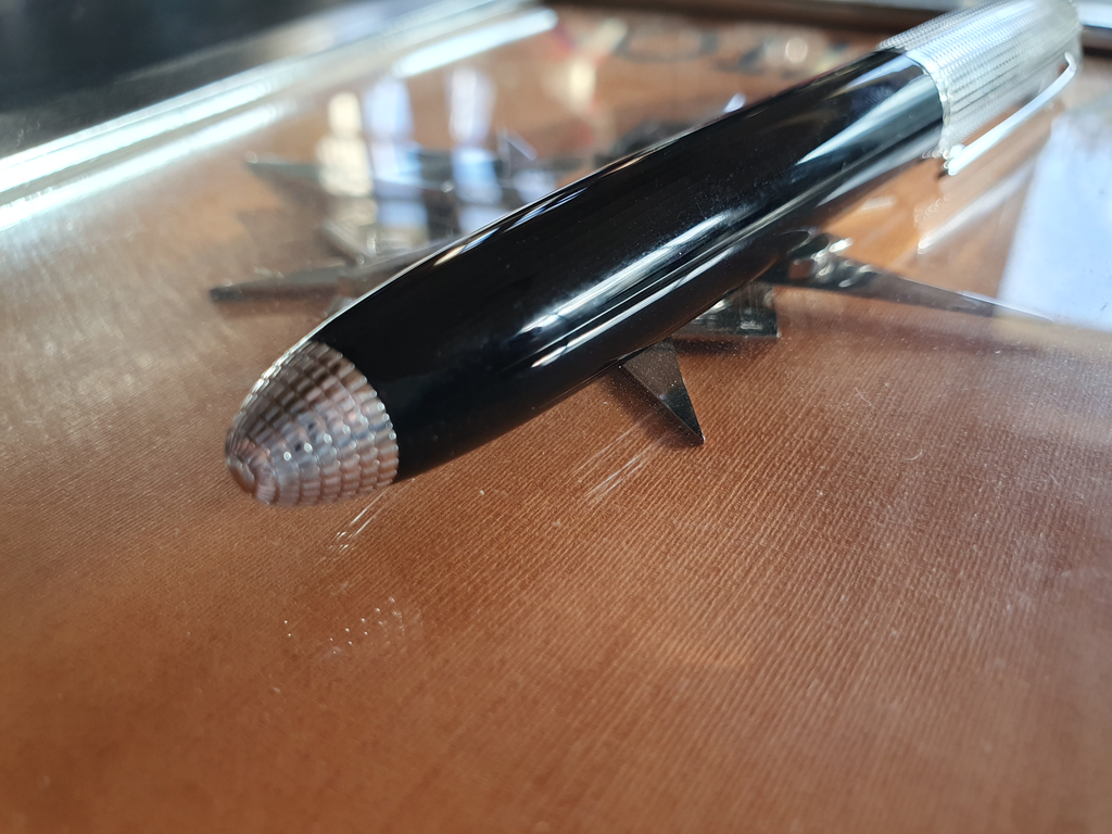 Louis Vuitton black Doc stylo plume Noir et Argent