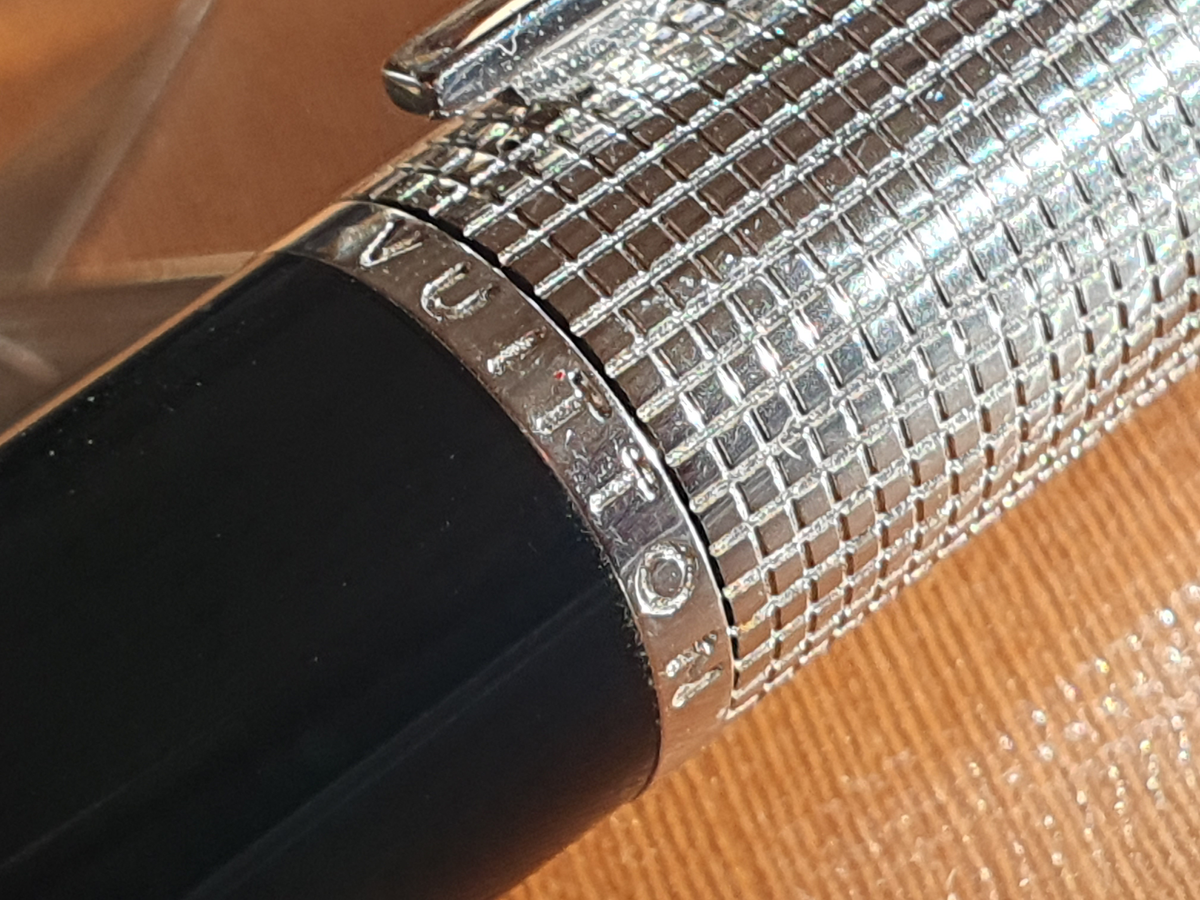 Louis Vuitton black Doc stylo plume Noir et Argent
