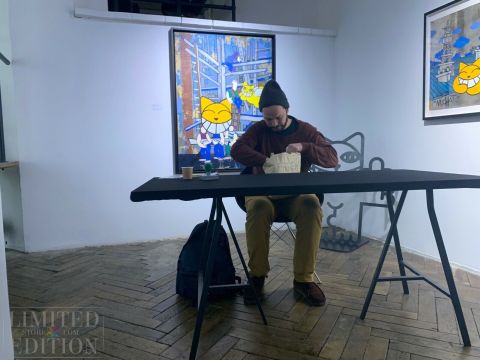 M CHAT Thoma Vuille - Paris Séoul